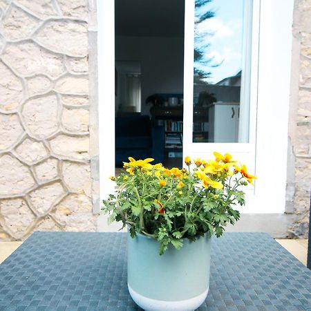 Appartement Avec Terrasse Privee, Plage A Pied Saint-Aubin-Sur-Mer  Exteriör bild