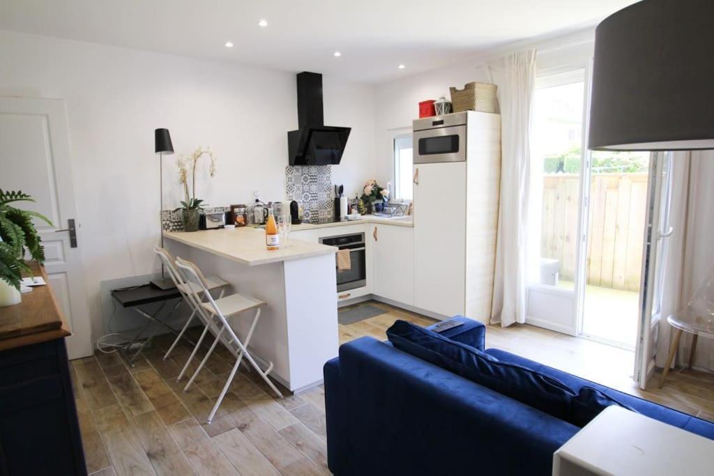 Appartement Avec Terrasse Privee, Plage A Pied Saint-Aubin-Sur-Mer  Exteriör bild